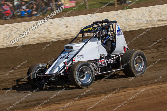 wingless 46 t46 johns - 13 - Latrobe - 1st Jan 2013-3
