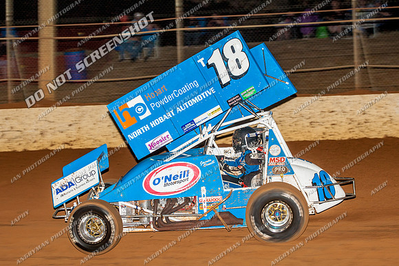 sprintcar 18 t18 jamie oneill - 14 - Carrick - 4th Jan 2013-4