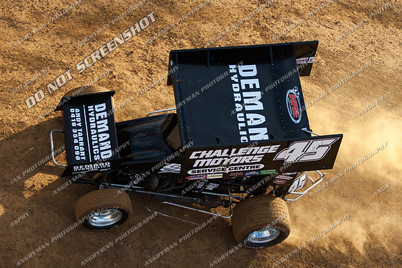 sprintcar 45 t45 kurt luttrell - 14 - Carrick - 4th Jan 2013