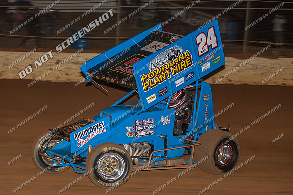 sprintcar 24 t24 shaun robins - 14 - Carrick - 4th Jan 2013-10