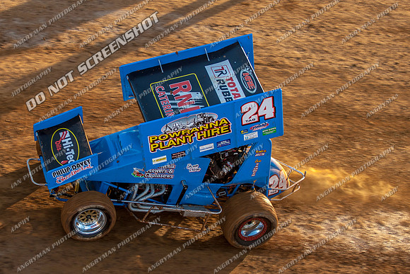 sprintcar 24 t24 shaun robins - 14 - Carrick - 4th Jan 2013-2