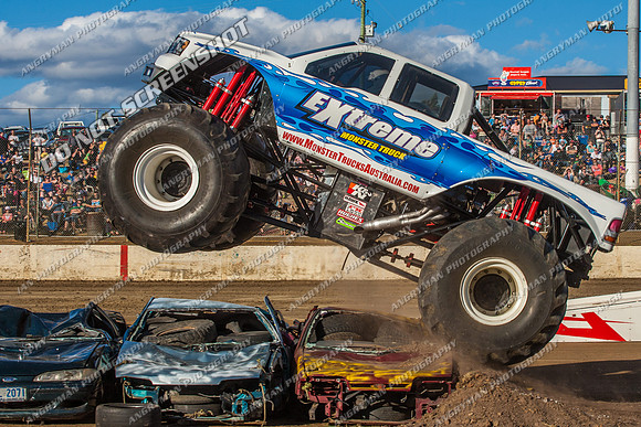 - 16- Hobart - 12th Jan 2013 Monster Trucks-16