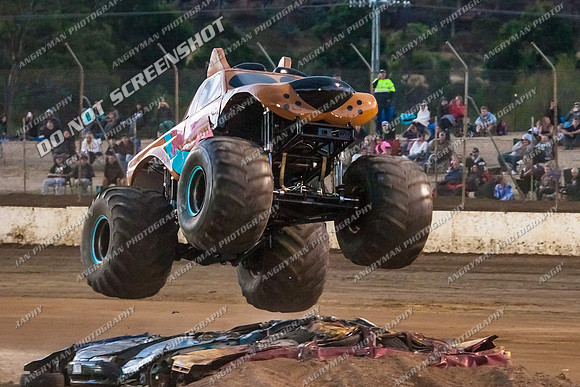 - 16- Hobart - 12th Jan 2013 Monster Trucks-65