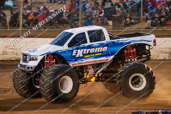 - 16- Hobart - 12th Jan 2013 Monster Trucks-69
