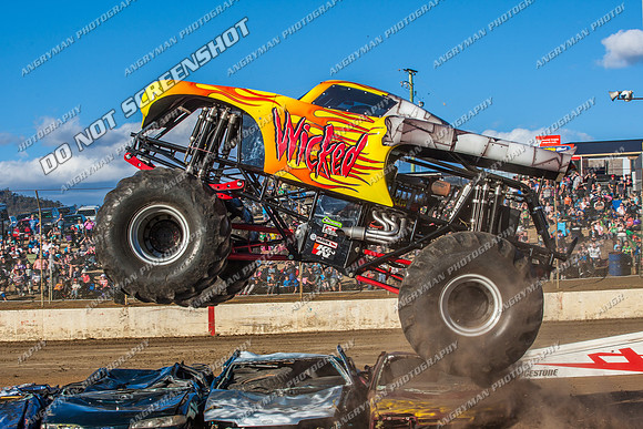 - 16- Hobart - 12th Jan 2013 Monster Trucks-26