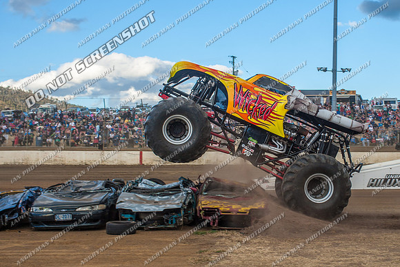 - 16- Hobart - 12th Jan 2013 Monster Trucks-35