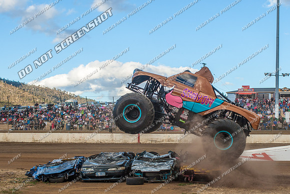 - 16- Hobart - 12th Jan 2013 Monster Trucks-34