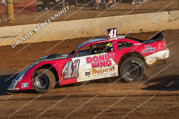super sedan 41 t41 adam beechey - 17 - Carrick - 19th Jan 2013-3