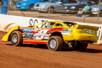 super sedan 0 v0 lucas roberts - 18 - Carrick - 25th Jan 2013 - NSSS Rnd 9-8