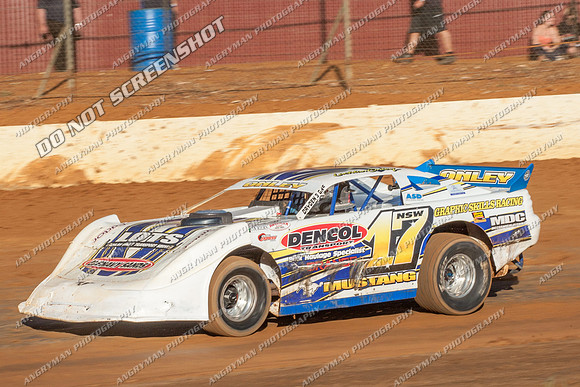 super sedan 17 n17 lachlan onley - 18 - Carrick - 25th Jan 2013 - NSSS Rnd 9-11