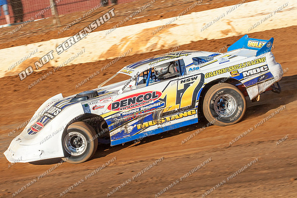 super sedan 17 n17 lachlan onley - 18 - Carrick - 25th Jan 2013 - NSSS Rnd 9-10