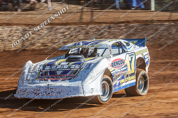 super sedan 17 n17 lachlan onley - 18 - Carrick - 25th Jan 2013 - NSSS Rnd 9-4