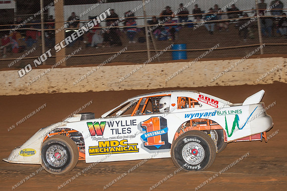 super sedan 2 t02 jarrod harper - 18 - Carrick - 25th Jan 2013 - NSSS Rnd 9-18