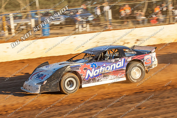 super sedan 3 v3 mick nicola - 18 - Carrick - 25th Jan 2013 - NSSS Rnd 9-11