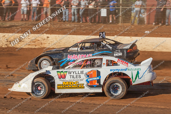 super sedan 2 t02 jarrod harper - 18 - Carrick - 25th Jan 2013 - NSSS Rnd 9-4
