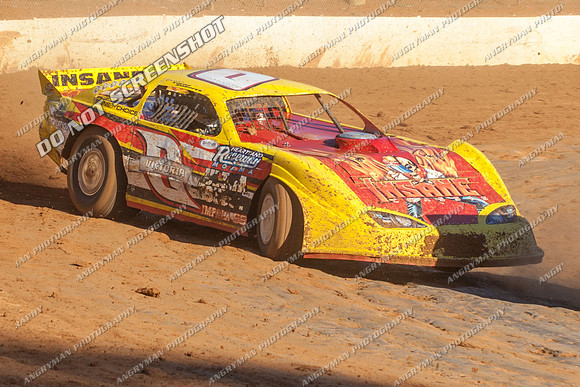 super sedan 0 v0 lucas roberts - 18 - Carrick - 25th Jan 2013 - NSSS Rnd 9-13