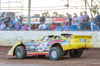 super sedan 0 v0 lucas roberts - 18 - Carrick - 25th Jan 2013 - NSSS Rnd 9-16
