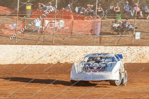 super sedan 17 n17 lachlan onley - 18 - Carrick - 25th Jan 2013 - NSSS Rnd 9-9