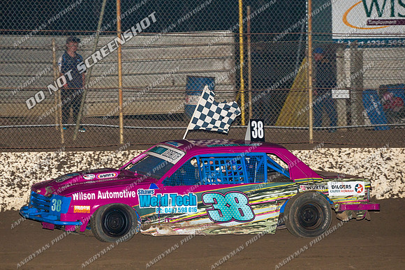 bomber 38 - 19 - Hobart- 26th Jan 2013 - NSSS & Grand National-4