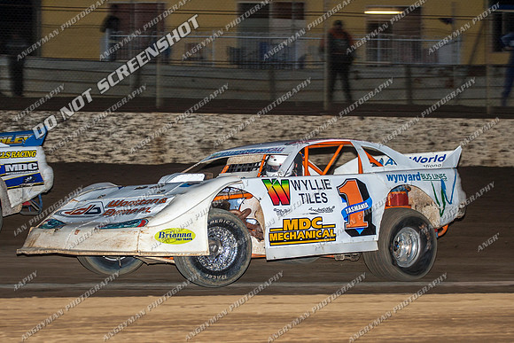super sedan 22 t22 callum harper - 19 - Hobart- 26th Jan 2013 - NSSS & Grand National-12