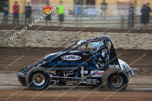 wingless 44 t44 jacob goodluck - 19 - Hobart- 26th Jan 2013 - NSSS & Grand National-3