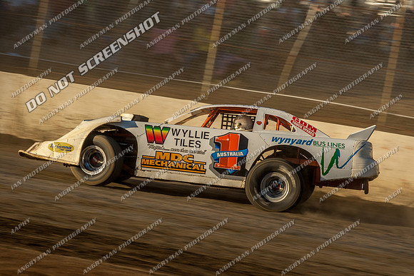 super sedan 2 t2 t02 jarrod harper - 20 - Hobart - Jan 27th 2013 - NSSS-6