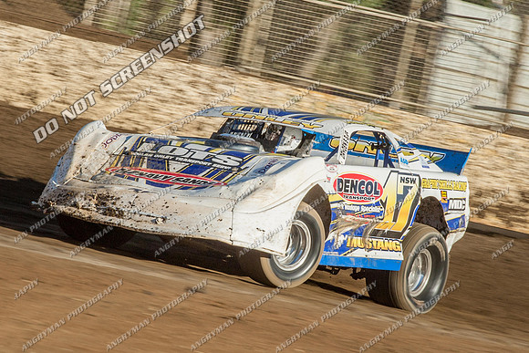 super sedan 17 n17 lachlan onley - 20 - Hobart - Jan 27th 2013 - NSSS-3