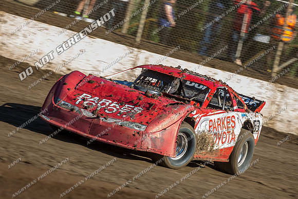 super sedan 63 n63 Tony Barklimore - 20 - Hobart - Jan 27th 2013 - NSSS-2