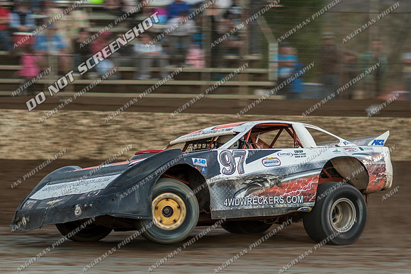 super sedan 97 Q97 Jason Campbell - 20 - Hobart - Jan 27th 2013 - NSSS-5