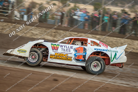 super sedan 2 t2 t02 jarrod harper - 20 - Hobart - Jan 27th 2013 - NSSS-9