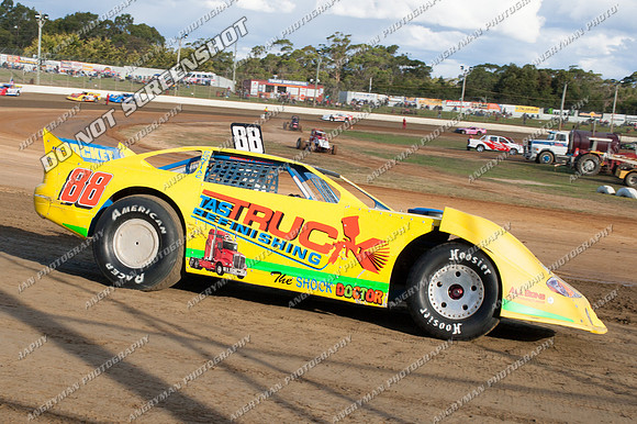super sedan 88 q88 wayne randall - 22 - Latrobe - 1st Feb 2013