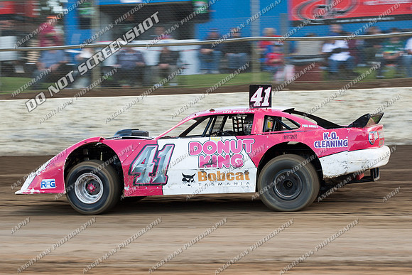 super sedan 41 t41 adam beechey - 22 - Latrobe - 1st Feb 2013-3