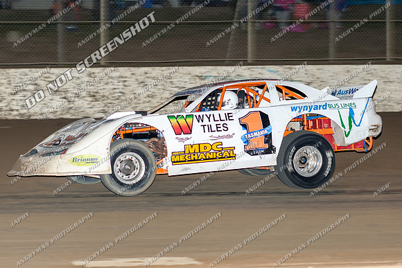 super sedan 22 t22 callum harper - 22 - Latrobe - 1st Feb 2013-7