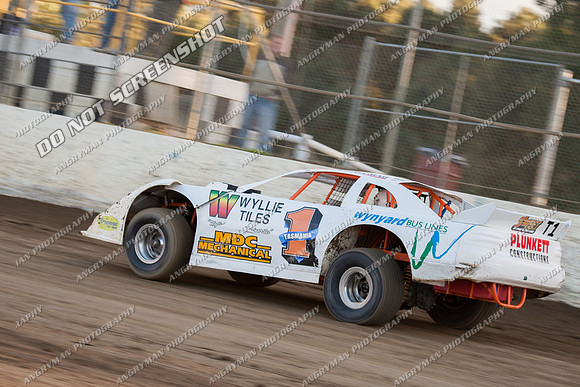 super sedan 22 t22 callum harper - 22 - Latrobe - 1st Feb 2013-4