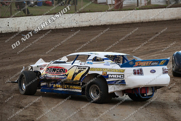 super sedan 17 n17 lachlan onley - 22 - Latrobe - 1st Feb 2013-5