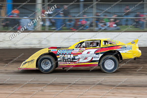 super sedan 0 v0 lucas roberts - 22 - Latrobe - 1st Feb 2013-4