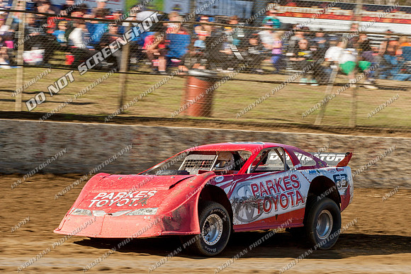 super sedan 63 n63 Tony Barklimore - 23 - Latrobe - 2nd Feb 2013