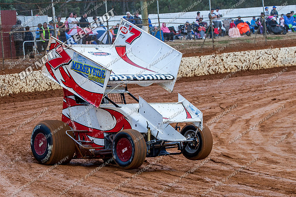 sprintcar 7 t7 tim hutchins - 24 - Carrick - 9th Feb 2013