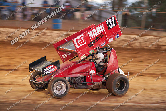 sprintcar 32 t32 nick anderson - 24 - Carrick - 9th Feb 2013-4