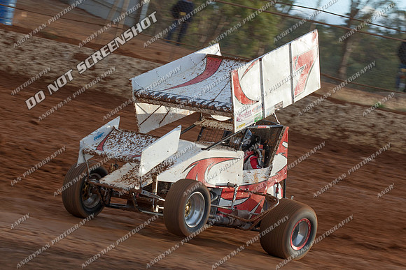 sprintcar 7 t7 tim hutchins - 24 - Carrick - 9th Feb 2013-6