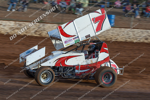 sprintcar 7 t7 tim hutchins - 24 - Carrick - 9th Feb 2013-7