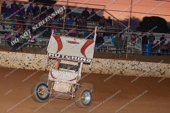 sprintcar 7 t7 tim hutchins - 24 - Carrick - 9th Feb 2013-11