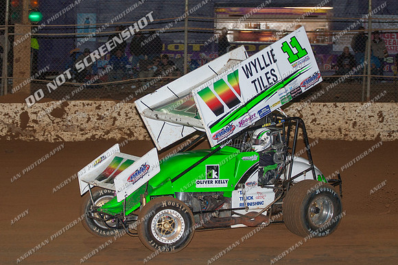 sprintcar 11 t11 Jason Redpath - 24 - Carrick - 9th Feb 2013-12