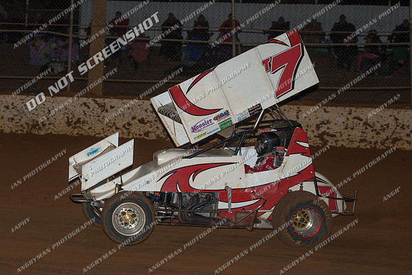 sprintcar 7 t7 tim hutchins - 24 - Carrick - 9th Feb 2013-14