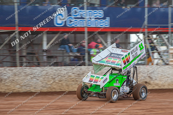 sprintcar 11 t11 Jason Redpath - 24 - Carrick - 9th Feb 2013-6