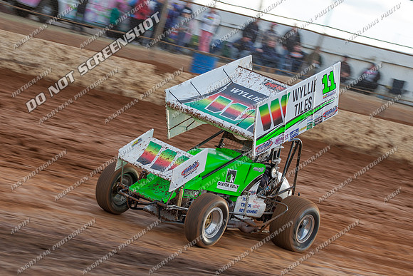 sprintcar 11 t11 Jason Redpath - 24 - Carrick - 9th Feb 2013-7