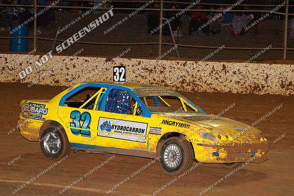 Street Stock 32 T32 - 24 - Carrick - 9th Feb 2013-9