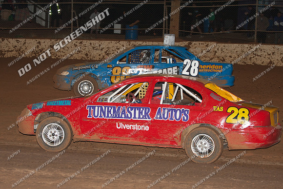 street stock 28 dale riley jnr - 24 - Carrick - 9th Feb 2013-7