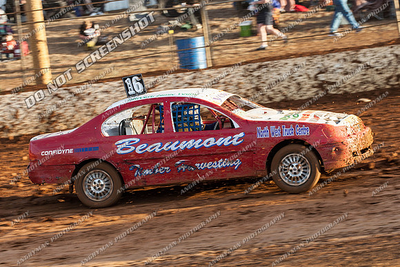 street stock 16 jamie young - 24 - Carrick - 9th Feb 2013-6