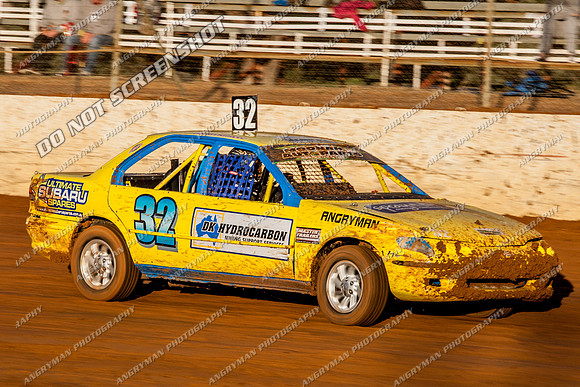 Street Stock 32 T32 - 24 - Carrick - 9th Feb 2013-6
